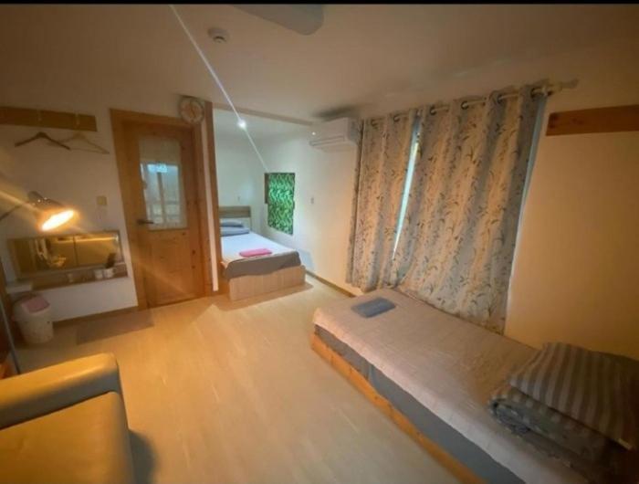 Warang Guesthouse 済州市 エクステリア 写真